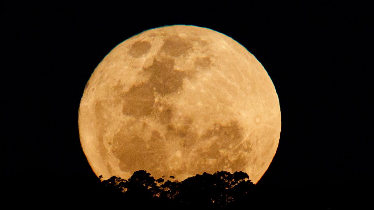 See year’s biggest moon and rare eclipse