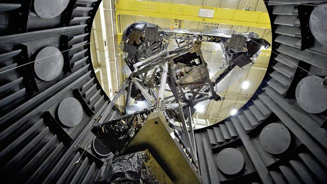 The Optical Telescope Elemen Simulator or OSIM at NASA. Picture: NASA / Chris Gunn