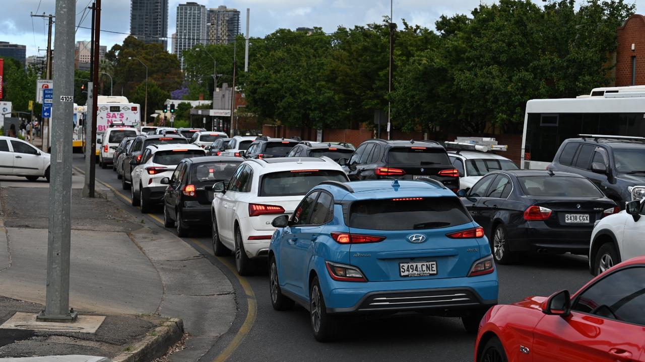 Adelaide 500 road closures cause traffic delays The Advertiser