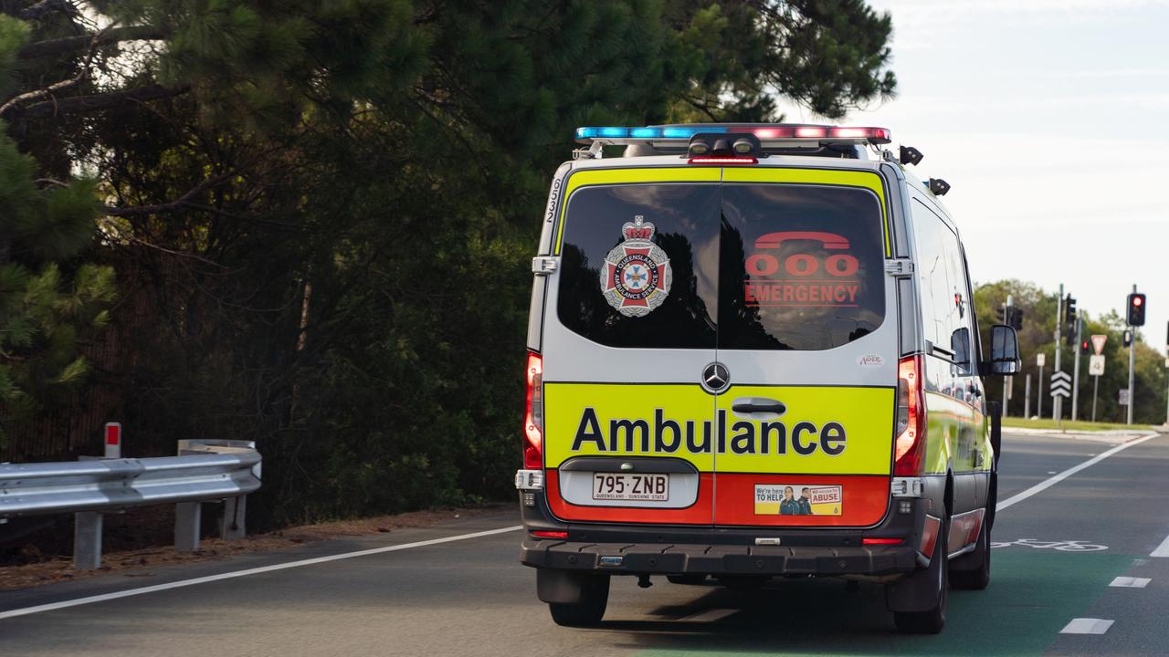 Man Stabbed In The Back At Main Beach | Gold Coast Bulletin