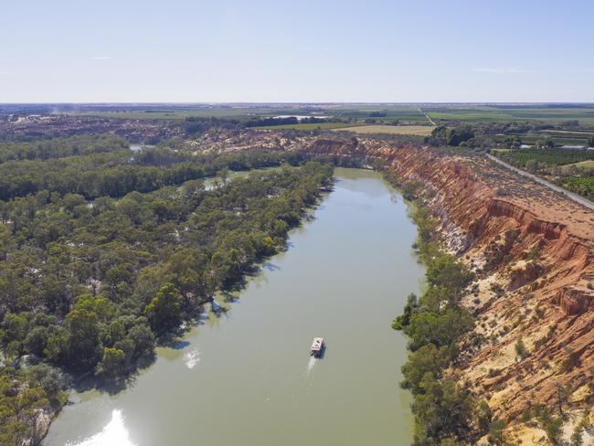 Murray River file pics - March 2020 - The Murray at Murtho near Renmark -Picture Simon Cross