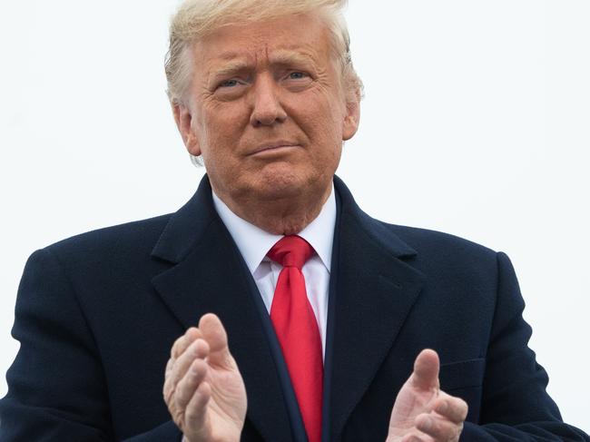 US President Donald Trump holds a Make America Great Again campaign rally at Lancaster Airport in Lititz, Pennsylvania, October 26, 2020. - President Donald Trump's struggling reelection campaign receives a major boost Monday with the expected confirmation of his latest Supreme Court nominee, tilting the top body to the right for potentially decades to come in a historic victory for American conservatives. (Photo by SAUL LOEB / AFP)