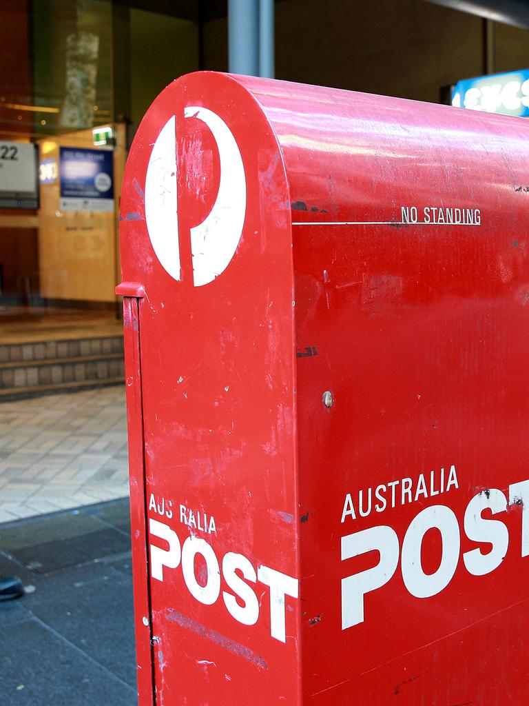 Millions of the messages were sent to Aussies. Picture: NCA NewsWire / Dylan Coker