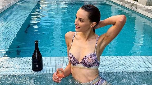 AFL WAG Bec Judd cools off in her multi-million Brighton mansion. Source: Instagram