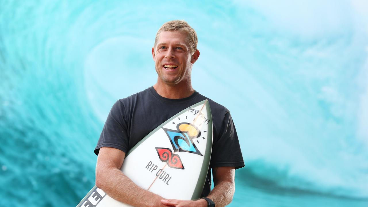 mick fanning surfing