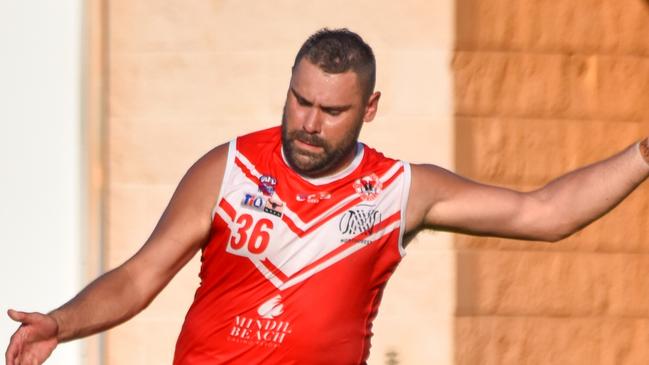 Waratah's Arnold Kirby has been in great form throughout the 2023-24 NTFL season. Picture: Tymunna Clements / AFLNT Media