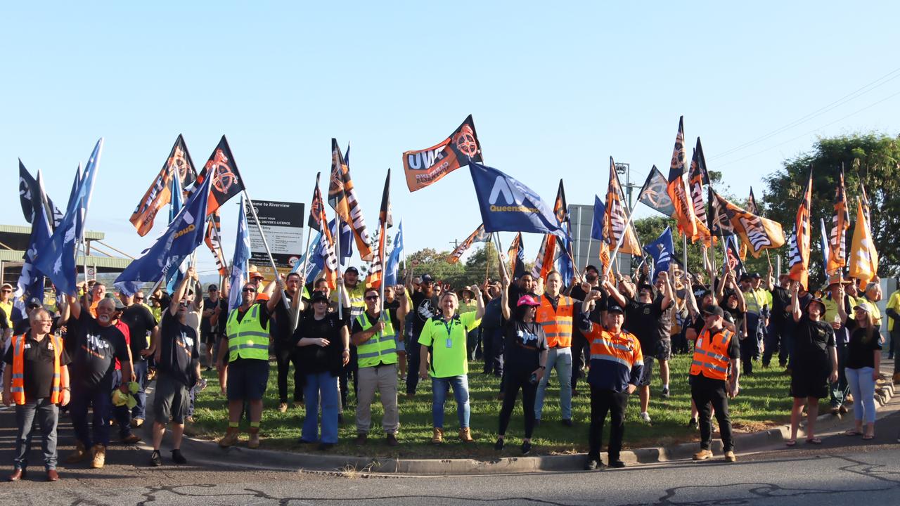 Ipswich garbos will go back on strike on Friday and possibly also next Monday and Tuesday. Picture: TWU