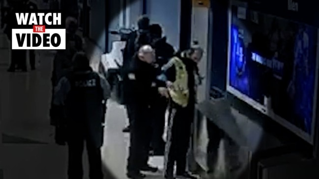 Arrest of Chicago's alleged O'Hare airport squatter caught on video