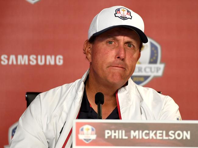 CHASKA, MN - SEPTEMBER 28: Phil Mickelson of the United States speaks in a press conference prior to the 2016 Ryder Cup at Hazeltine National Golf Club on September 28, 2016 in Chaska, Minnesota.   Ross Kinnaird/Getty Images/AFP == FOR NEWSPAPERS, INTERNET, TELCOS & TELEVISION USE ONLY ==