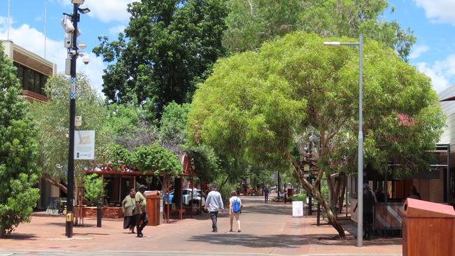 A report in response to a petition calling for Todd Mall not to open to traffic that received more than 1000 signatures has been presented to Alice Springs Town Council. Picture: Annabel Bowles