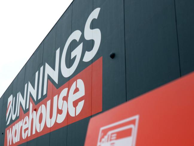 Bunnings Warehouse signage is displayed on the exterior of the store, operated by Westfarmers Ltd., in Melbourne, Australia on Tuesday, Feb. 17, 2015. Westfarmers, Asia's largest retailer by market value, is scheduled to announce half-year results on Feb. 19. Photographer: Carla Gottgens/Bloomberg