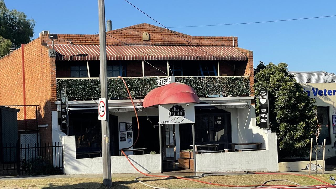 Portarlington Pier Front pizza shop.