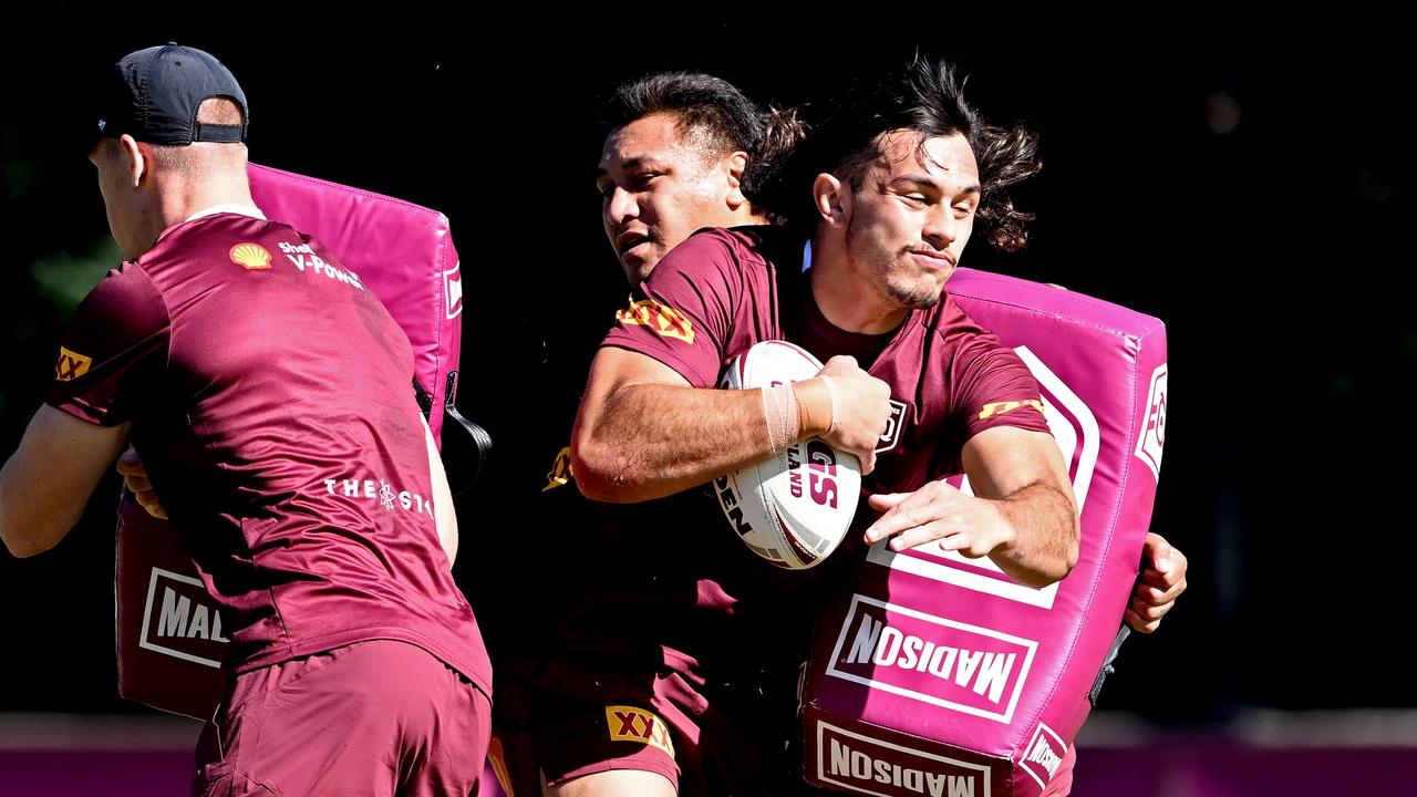 Josh Papalii and Tino Fa’asuamaleaui are both eligible to play for Samoa. Picture: Bradley Kanaris/Getty Images