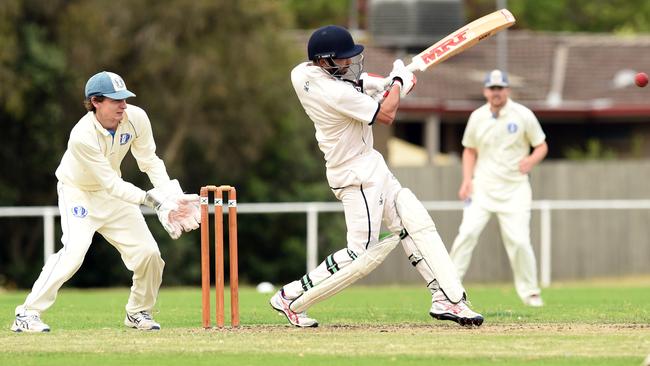 Naveen Rajakaruna batting for Maniford Heights in December, 2018. Picture: David Smith.