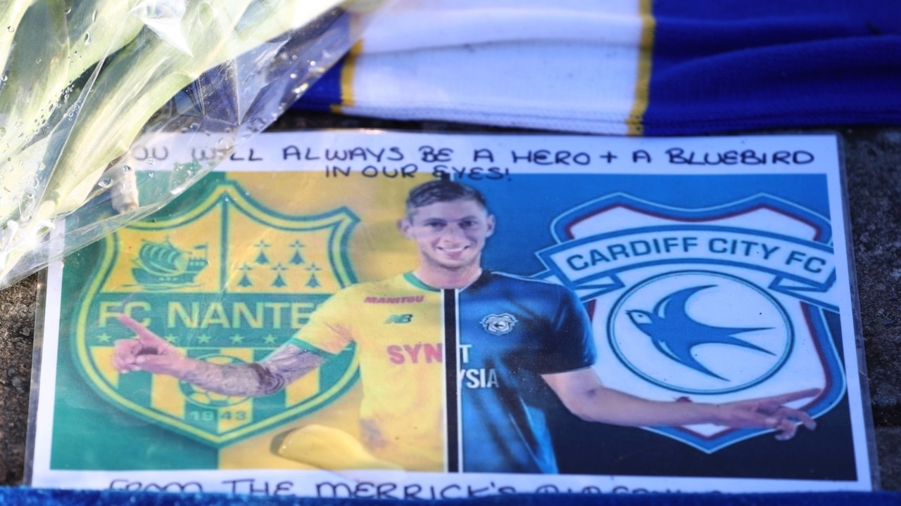 Body recovered from wreckage confirmed to be footballer Emiliano Sala