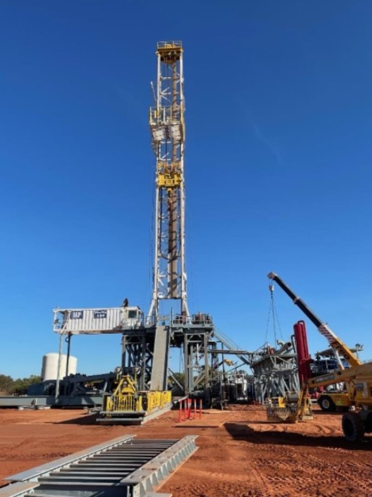 H &amp; P super-spec FlexRig on location at the SS2 well pad, as drilling begins on Tamboran Resources Shenandoah South Pilot Project in the Beetaloo Basin.