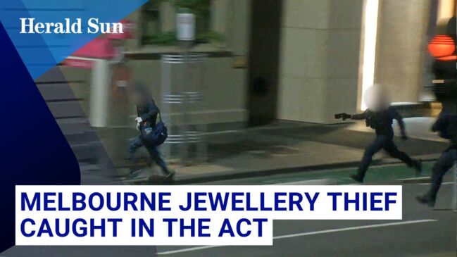 Melbourne jewellery thief arrested after CCTV operator spots him in real time