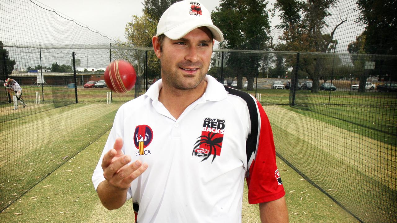 Ryan Harris at Redbacks training as a player in 2008.