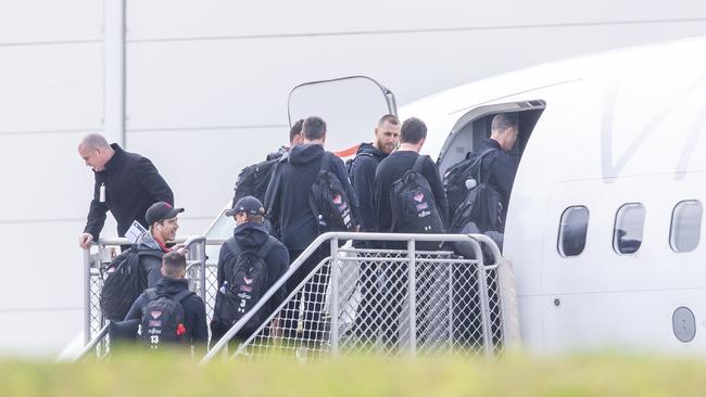 Essendon players jet out for their hub. Picture: Wayne Taylor