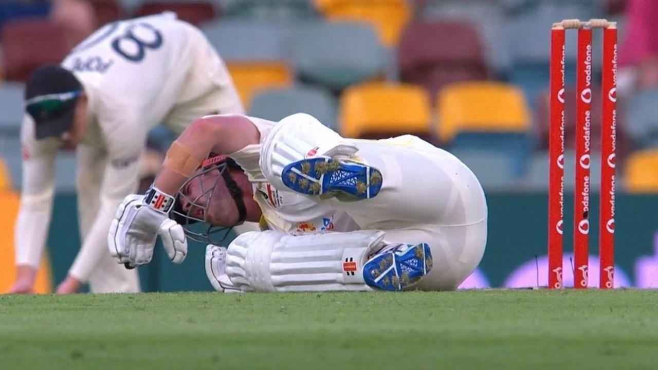 Travis Head hits the deck. Picture: Fox Sports.