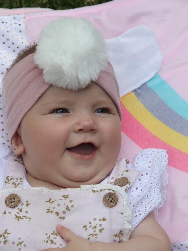 Ava Mia Richards from Varsity Lakes won the cutest smile competition. Picture: Glenn Hampson.