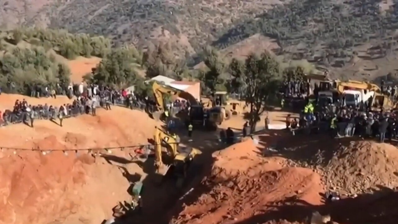 Rescuers close to reaching young boy trapped five days in Moroccan well