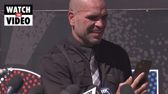 Kelly Slater interrupts Anthony Mundine's retirement announcement