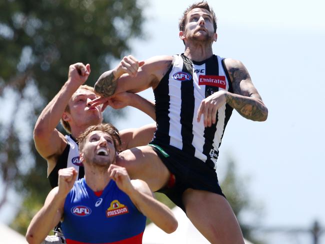 What’s a Pies game without a Jeremy Howe hanger? Pic: Michael Klein