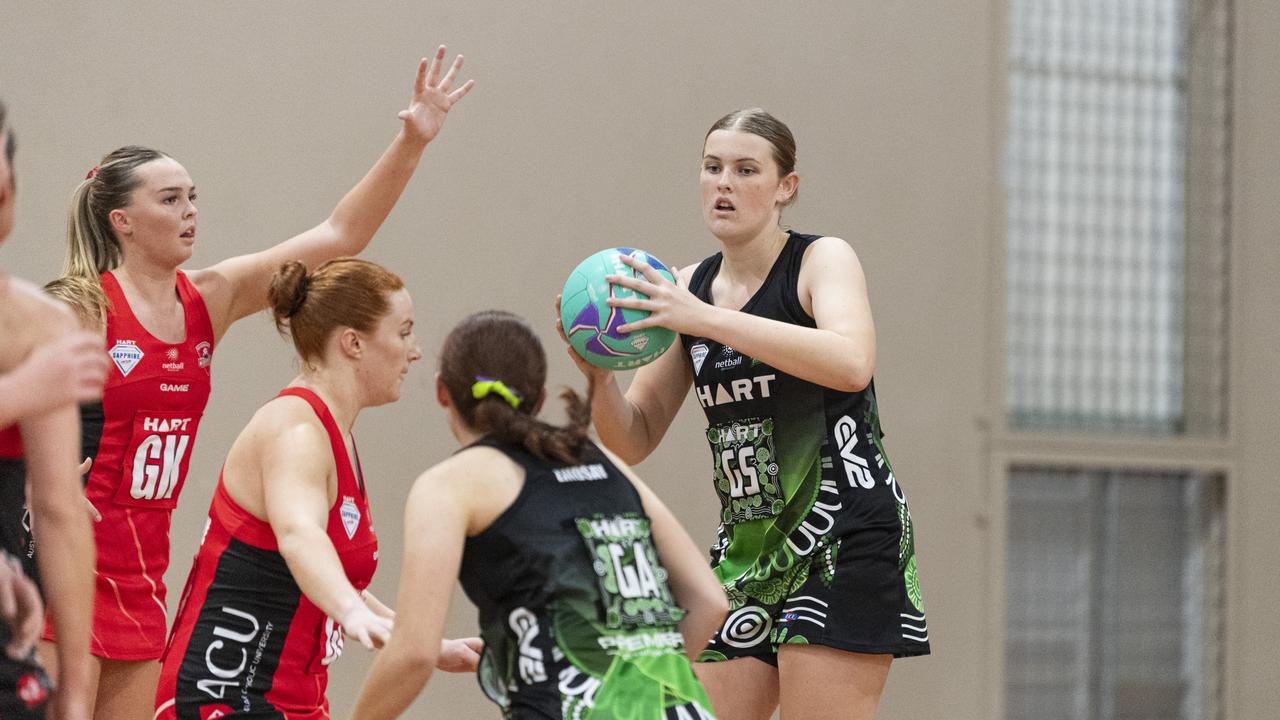 Amy Williams for Darling Downs Panthers against ACU Brisbane North Cougars.