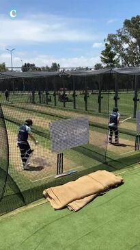 Steve Smith and Marnus Labuschagne go shot-for-shot in the nets before the first Test