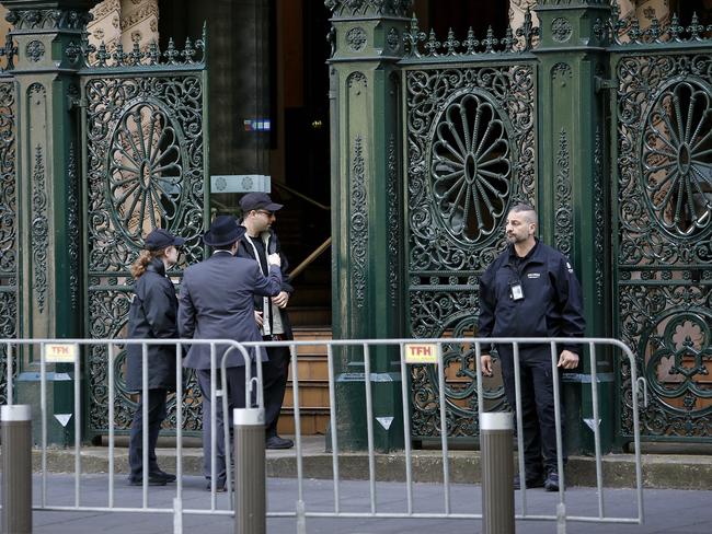 SYDNEY, AUSTRALIA - NewsWire Photos OCTOBER 4, 2024: Security guards outside the entrance to The Great Synagouge in the Sydney CBD. Police held concerns about Pro-palestine protests scheduled for this weekend passing by it. Picture: NewsWire / John Appleyard