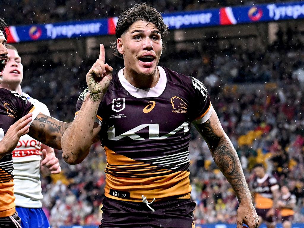 Reece Walsh $2 million contract at Brisbane Broncos | CODE Sports