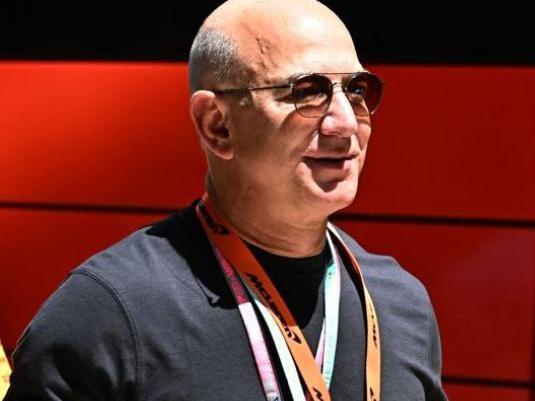 Jeff Bezos Elon Musk Miami F1 GP
