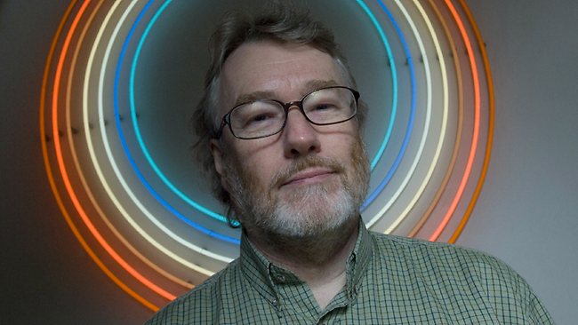 Scottish Science Fiction Author Iain Banks Dies of Cancer