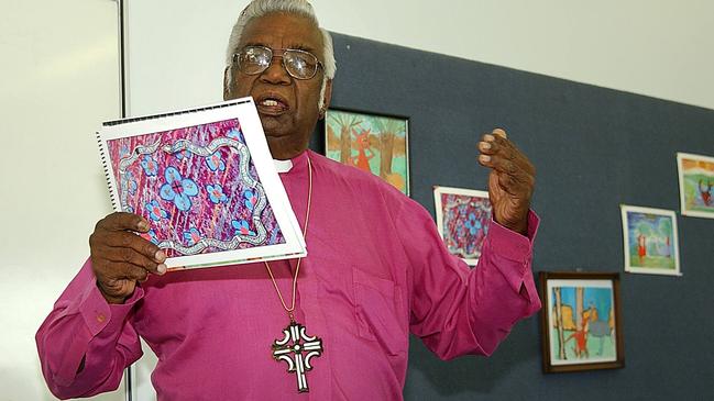 Bishop Malcolm reads from the children’s book ‘How Kangaroo Found His Tail. Picture: supplied