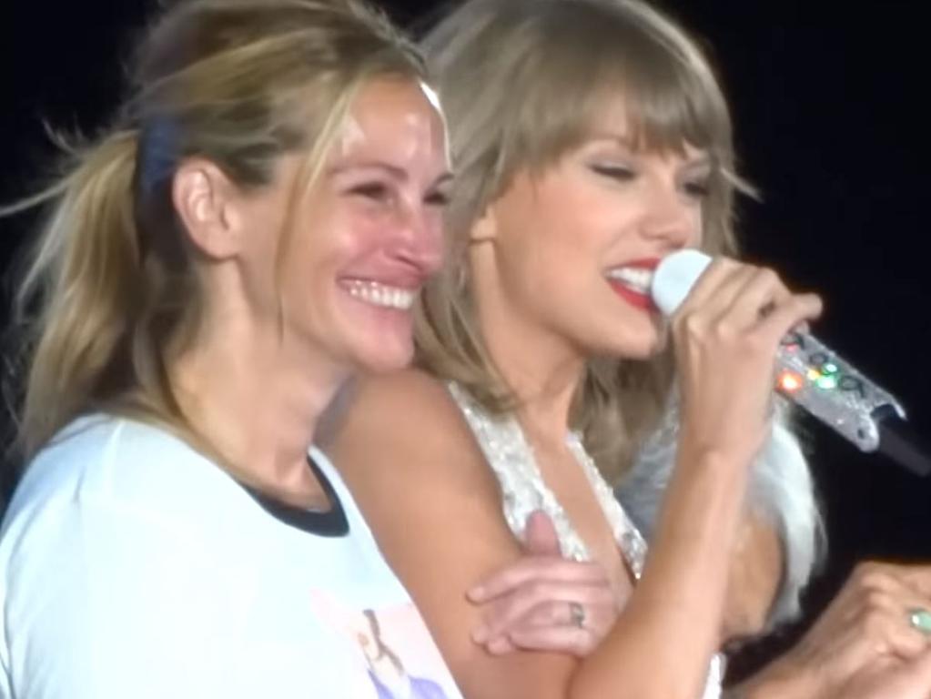Roberts made an onstage cameo during Swift’s 1989 tour in 2015. Picture: Supplied
