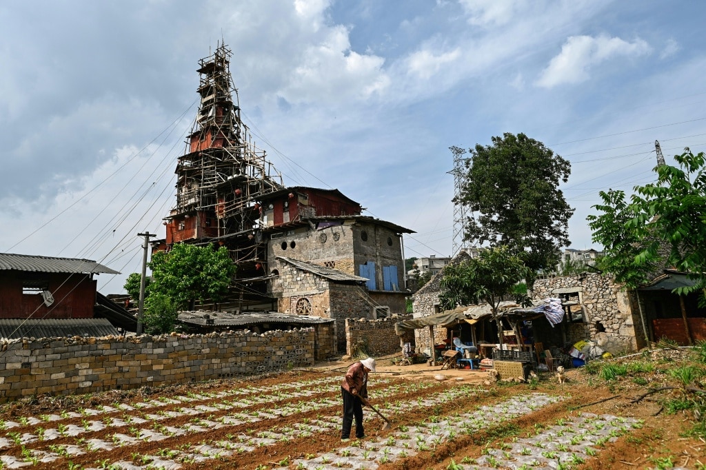 Chinese man defies demolition orders to build madcap rural home