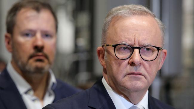 PERTH, AUSTRALIA - NewsWire Photos - March 14th 2025: Prime Minister, Anthony Albanese, in Perth today with Minister Ed Husic (at rear) and the Member for Swan, Zaneta Mascarenhas visiting Curtin University. Picture: NewsWire/Philip Gostelow