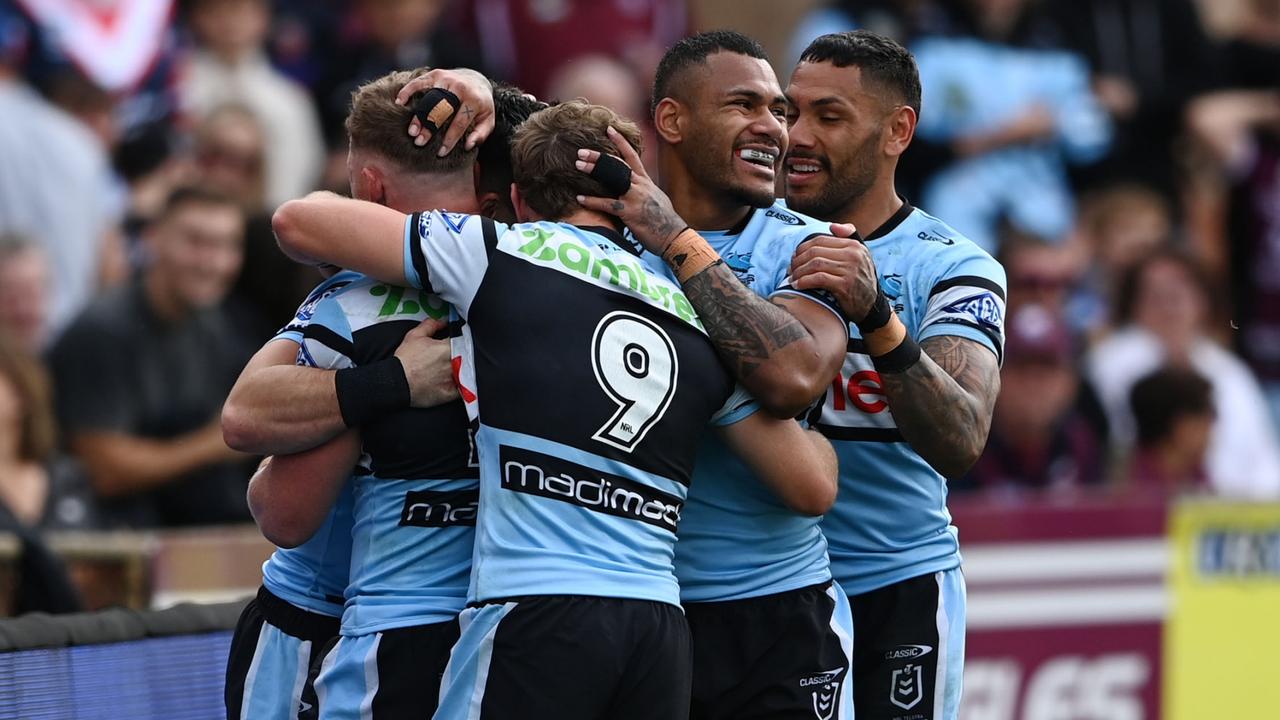 NRL 2024 RD27 Manly-Warringah Sea Eagles v Cronulla-Sutherland Sharks - celebrate the Daniel Atkinson try. Picture: NRL Photos