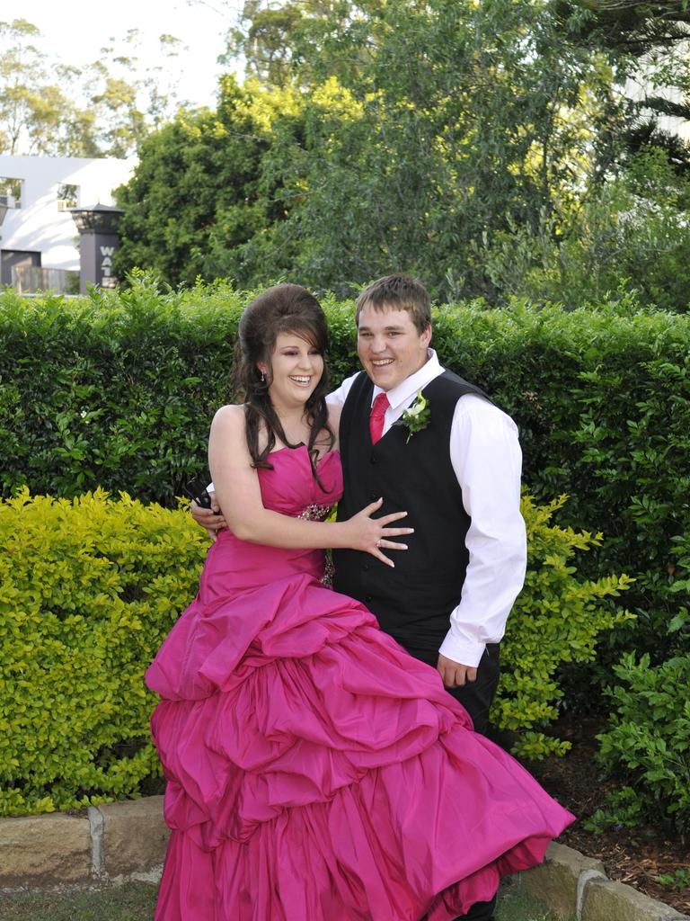 Toowoomba schools formal photos from 2011 | The Chronicle