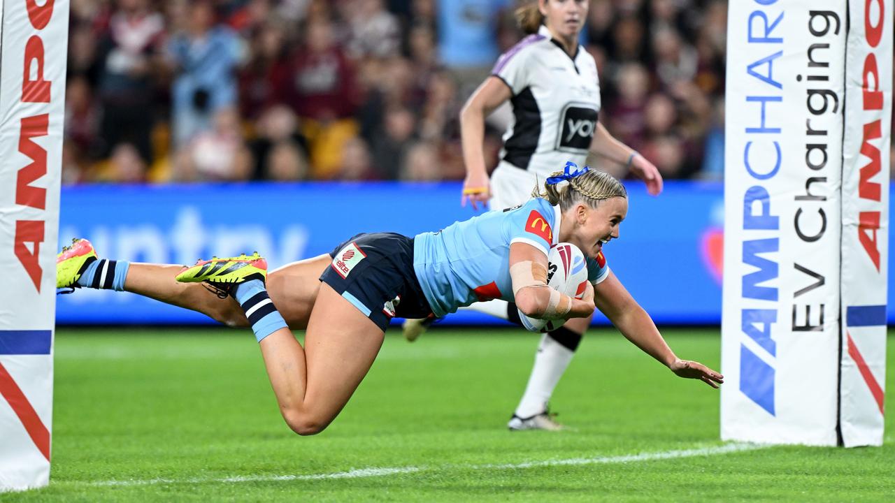 Now that’s a try. Photo by Bradley Kanaris/Getty Images