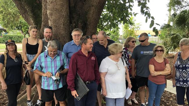 Redland and Logan residents protesting a proposed sewage treatment plant to be built on wetland and a flood plain on the Logan River. PHOTO: JUDITH KERR