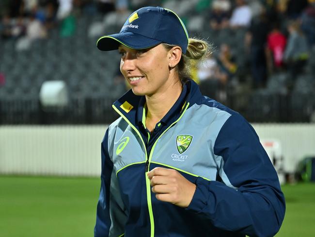 MACKAY, AUSTRALIA - SEPTEMBER 19: Ashleigh Gardner of Australia is seen during game one of the Women's T20 International Series between Australia and New Zealand at Great Barrier Reef Arena on September 19, 2024 in Mackay, Australia. (Photo by Albert Perez/Getty Images)