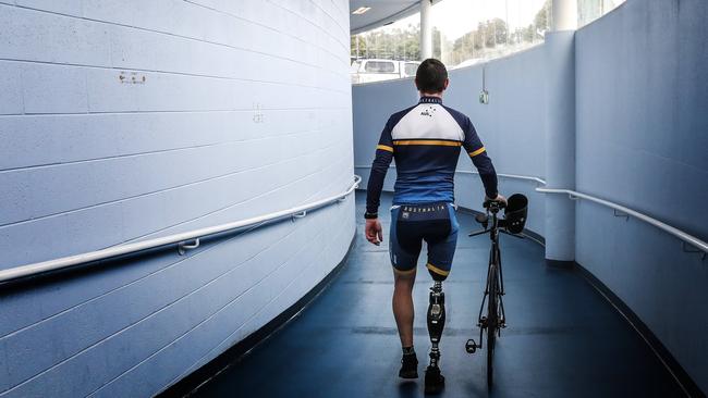 Hicks arrives to train at the Adelaide Superdrome. Picture Sarah Reed