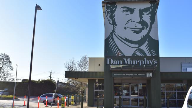 Police will start regular patrols of Dan Murphy's East Malvern store following a surge in thefts. Picture: Kiel Egging.