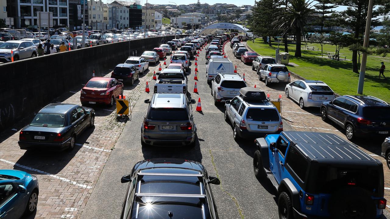 NSW drivers who do not incur a demerit point from January 17 2023 to January 17 2024 will get a demerit point wiped from their record. Picture: NCA NewsWire / Gaye Gerard