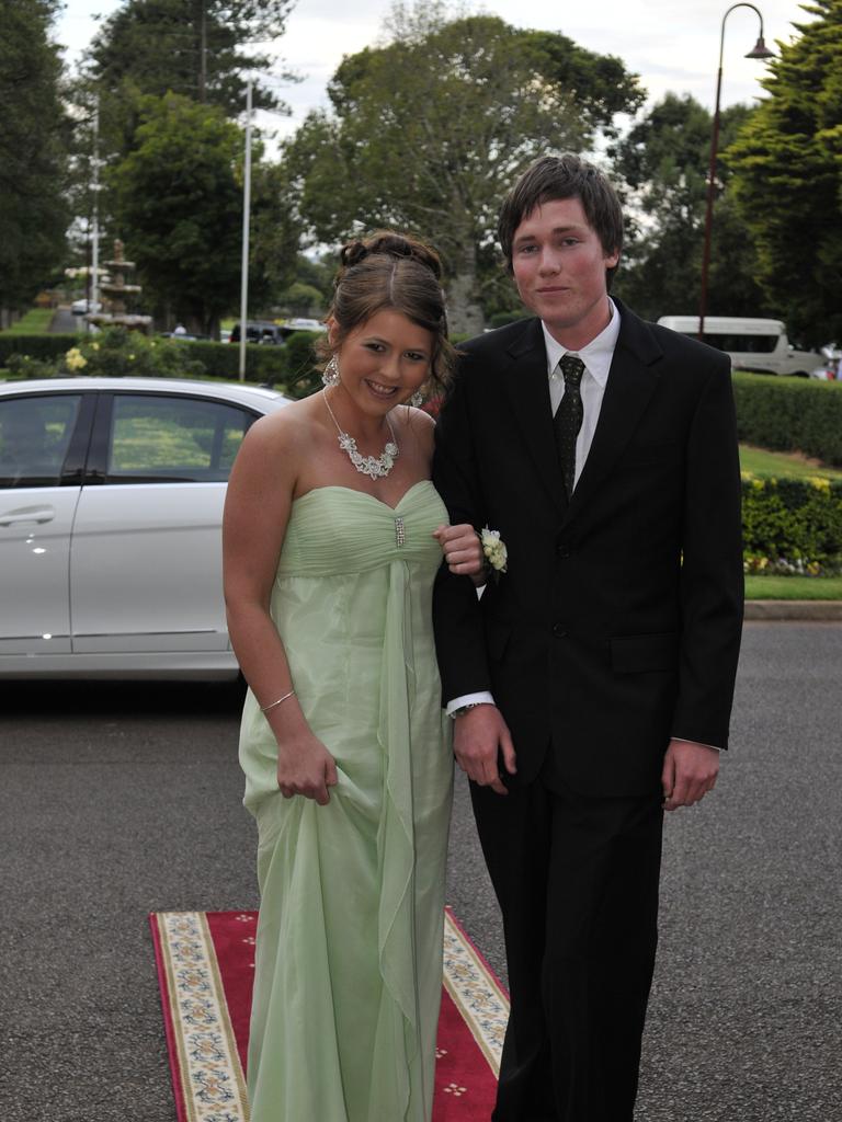 Toowoomba Schools Formal Photos From 2011 