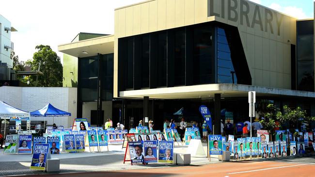 Council candidate signage at the Helensvale Library pre-polling venue during the 2016 election. Picture: David Clark