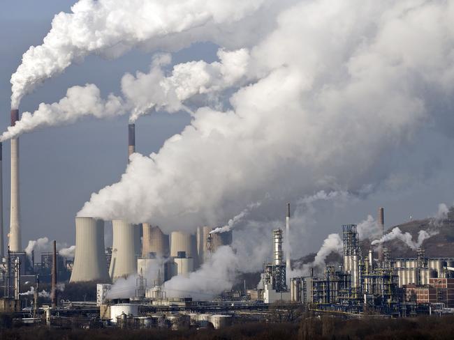 Air pollution ... smoke rises from a coal burning power plant in Gelsenkirchen, Germany. Picture: AP