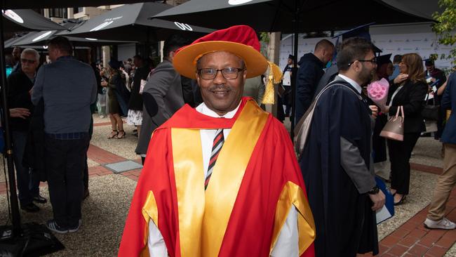 05-10-2023 Deakin Graduation Masters of Architecture. Jemal Abawajy